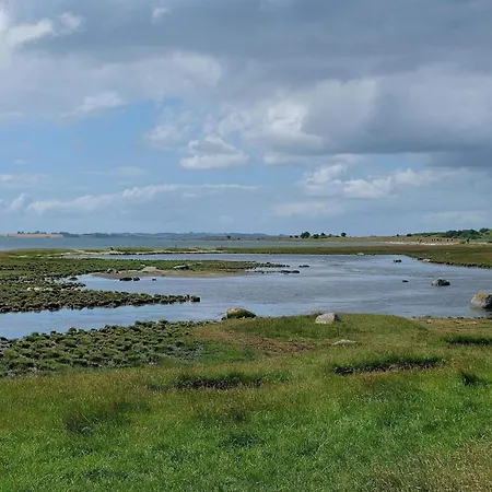 Bright With Hot Tub - By Traum Ferienhaus *