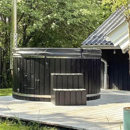 Bright With Hot Tub