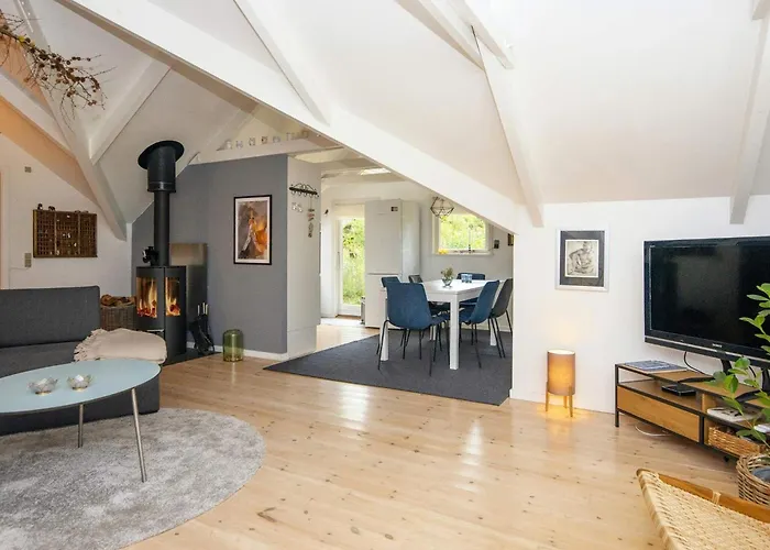 Bright With Hot Tub - By Traum 別荘