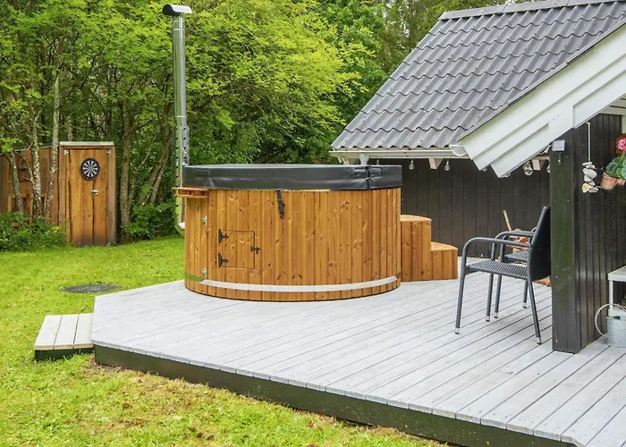 بيت للعطل Bright With Hot Tub - By Traum